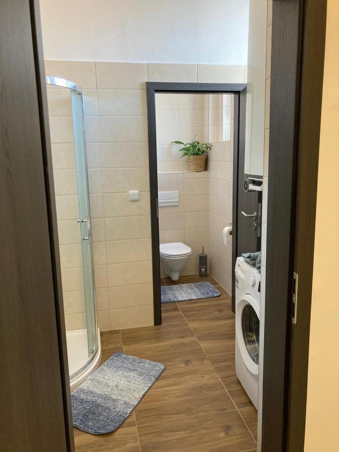 Apartmany Na Trojce Жатец Екстер'єр фото